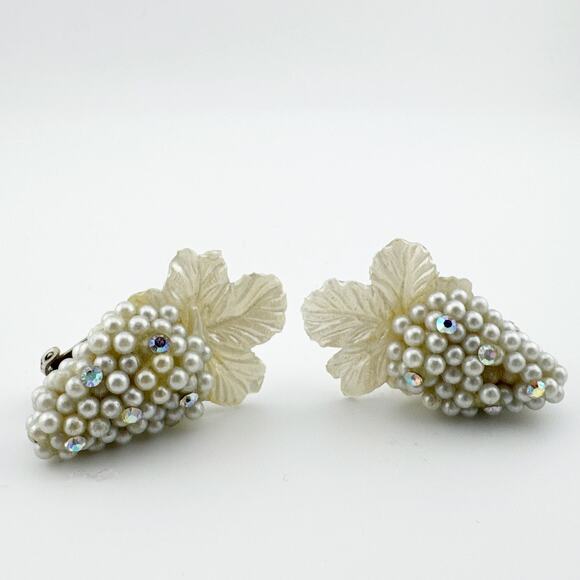 Vintage Faux Pearl & Rhinestone Clip-On Grape Cluster Earrings - Picture 3 of 10